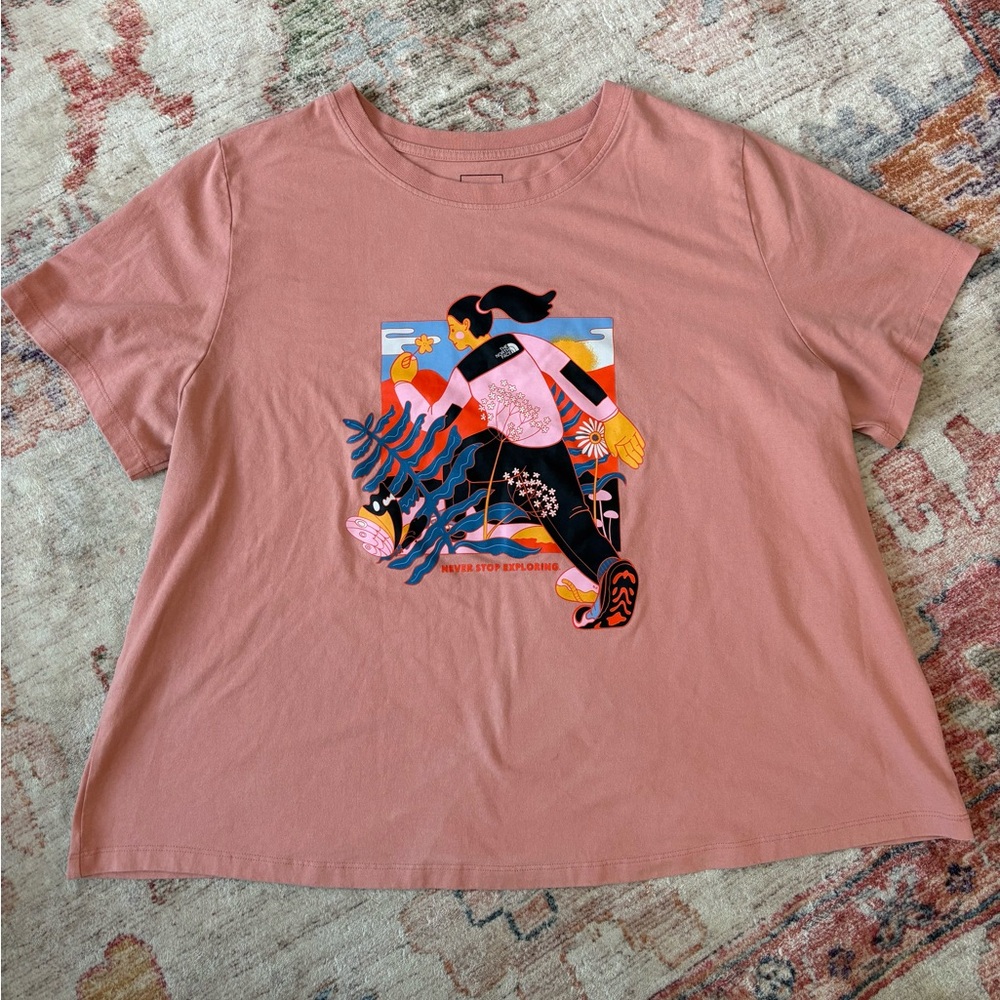 The North Face International Women’s Day Graphic T-shirt‎ Pink Plus Size 3X